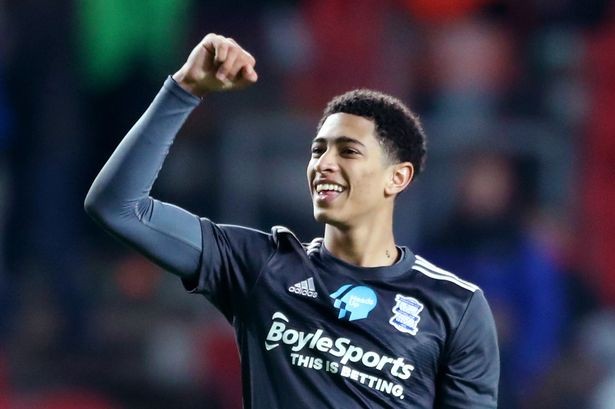 弗里克解锁巴萨复兴密码，欧冠生死战前的全面剖析