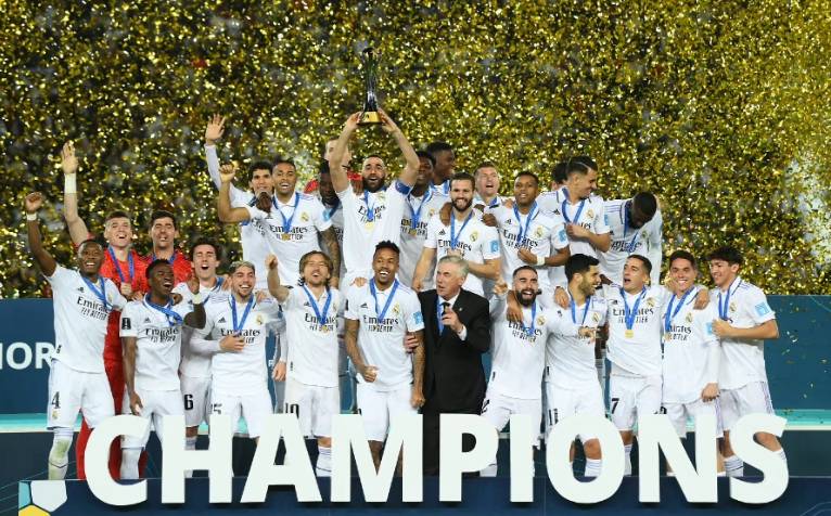 曼联平六轮未胜伯恩茅次，下轮将迎战状态火热的维拉（曼联战平伯恩茅斯，联赛六轮不胜，下轮将对阵状态火热的维拉）