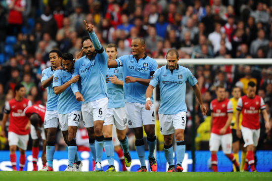 Shams：活塞&老鹰&猛龙预计将在交易中追逐浓眉