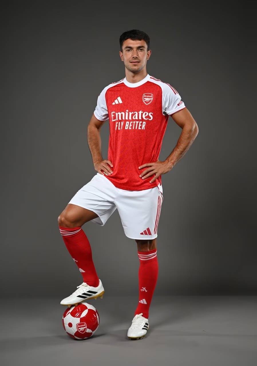 诺丁汉森林传奇约翰·罗伯逊去世，曾助森林两夺欧冠（诺丁汉森林名宿约翰·罗伯逊逝世，曾助队两夺欧冠冠军）