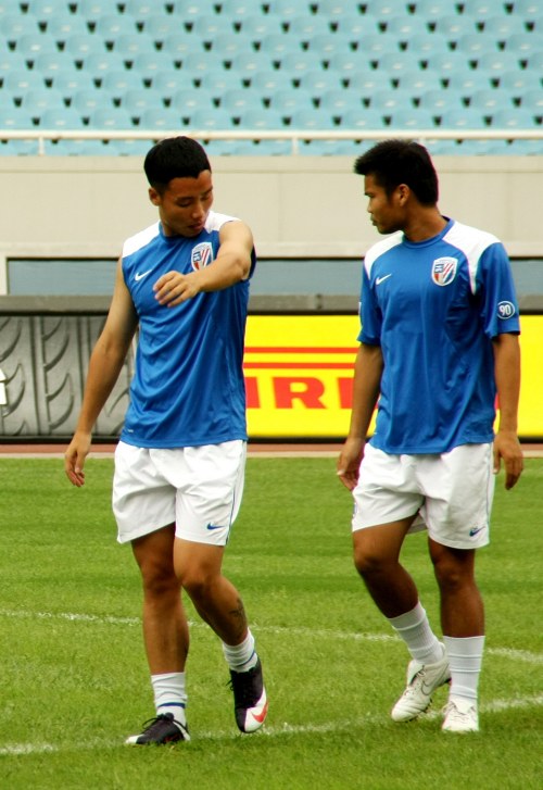 找对主帅很重要！他上任后，森林7战仅输1场狂揽14分，而澳波8场0胜（选帅见分晓！他接手后森林7战仅1负豪取14分，澳波却8场仍无胜绩）