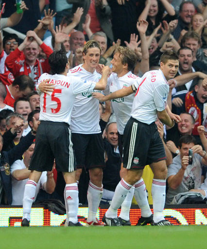 媒体：巴黎球员维蒂尼亚当选葡萄牙本年度最佳球员（媒体：巴黎中场维蒂尼亚荣膺葡萄牙年度最佳球员）