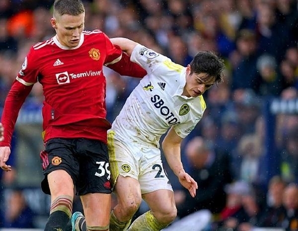 魔术晋级四强！肉装库里37分第一功臣 6人上双1数据是热火2倍