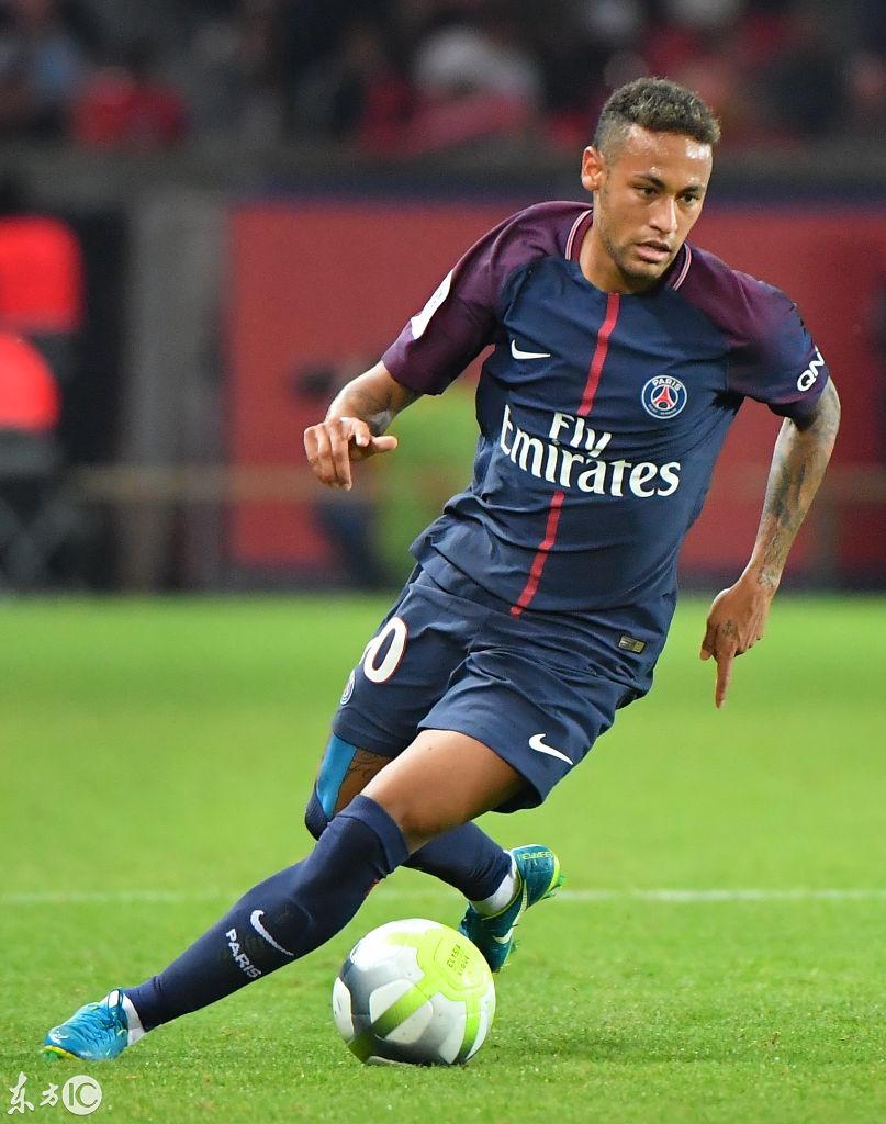 巴萨严打黄牛，追捕323起法兰克福球迷转售案件！